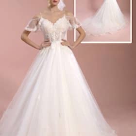 Düşük Kol Korseli Transparan Tül Etekli A Kesim Gelinlik