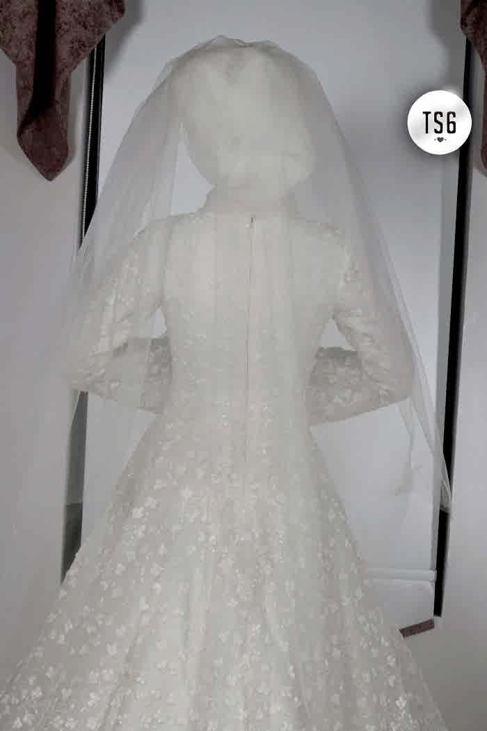 İspanyol Kol 3 Boyut Çiçekli A Kesim Tesettür Gelinlik