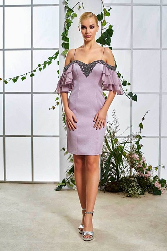 Alternative view of Yüzücü Yaka Kısa Düşük Kol Eflatun Abiye Elbise