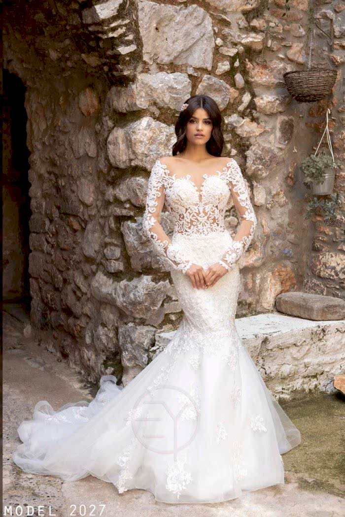 Alternative view of Emine Yıldırım Model 2027