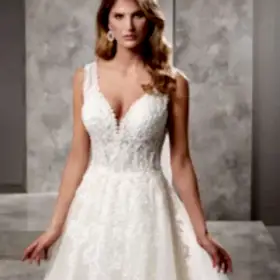 Kalın Akılı V Yaka Sırt Dekolteli Helen Gelinlik