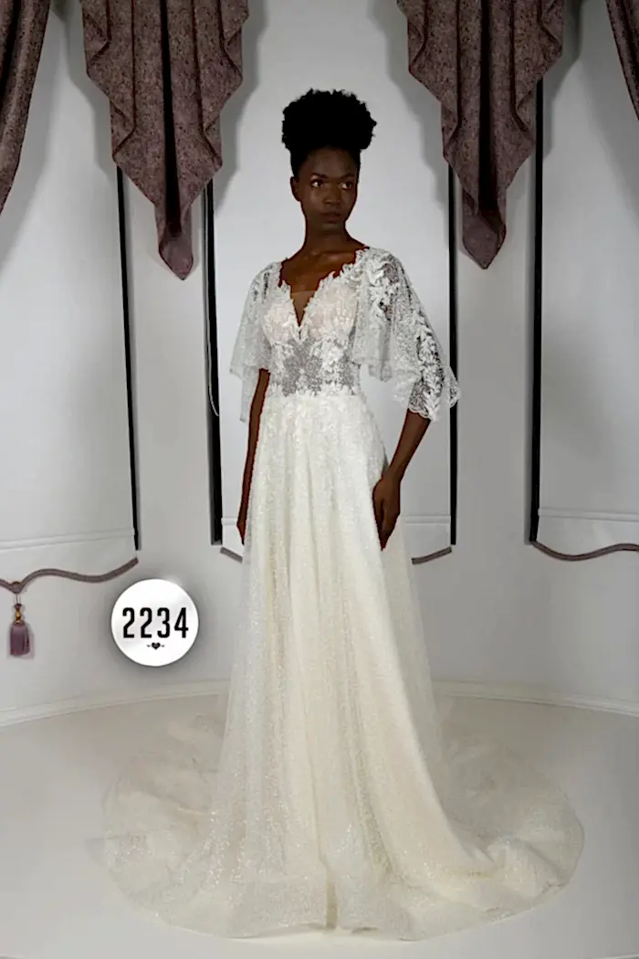 Transparan Sırt Dekolteli V Yaka Helen Gelinlik