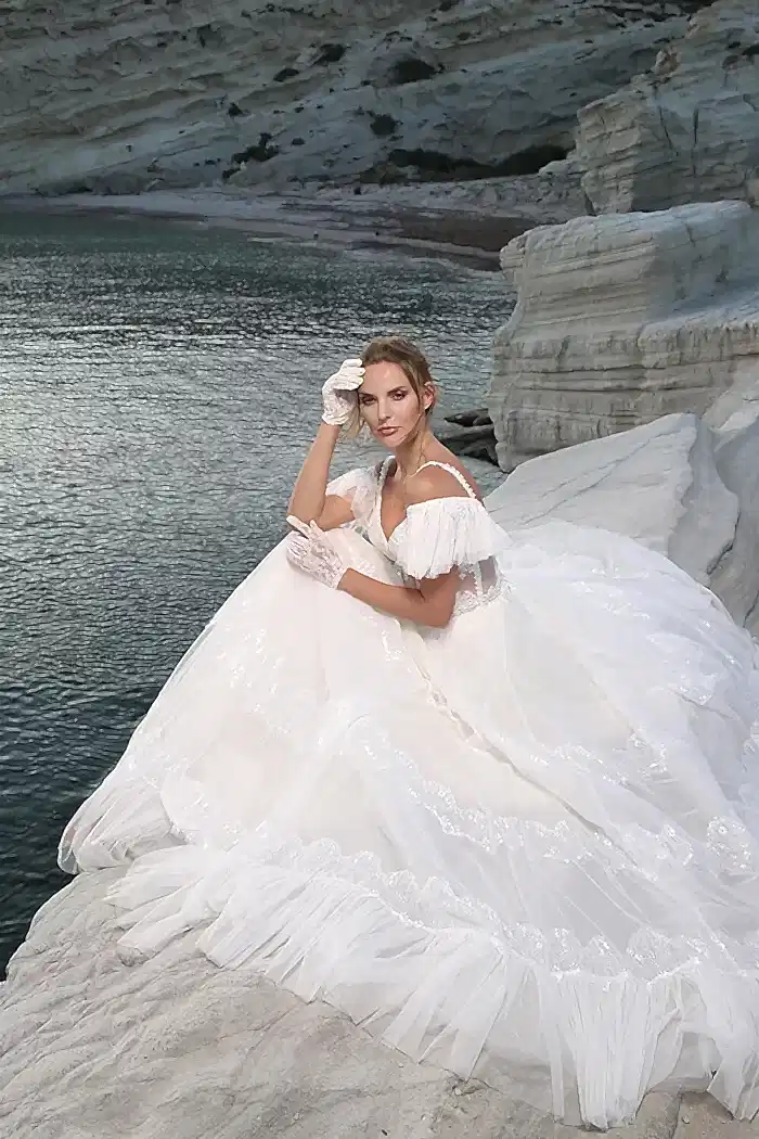 Alternative view of Low Shoulder Transparent Corset Effect Helen Wedding Dress