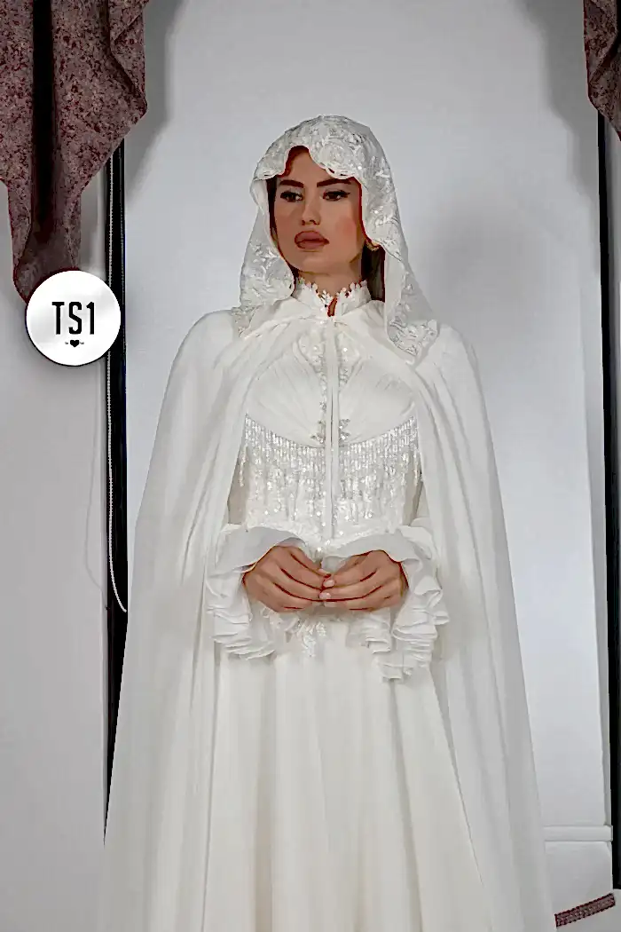 Alternative view of Pelerin Şifon Helen Tesettür Gelinlik