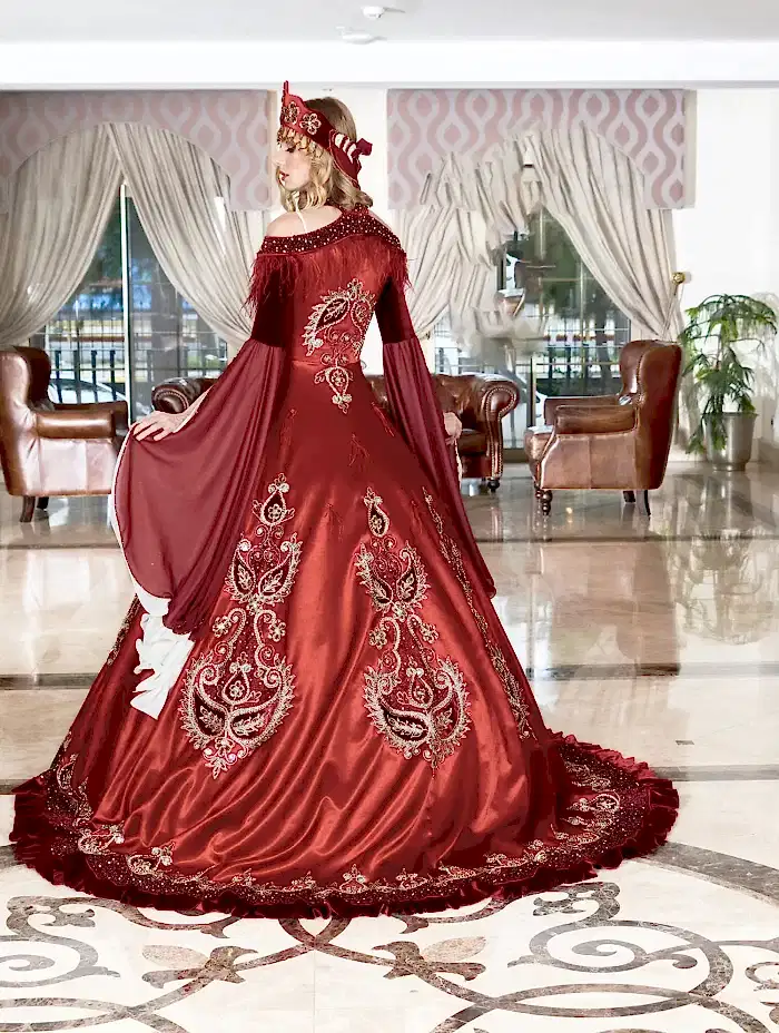 Alternative view of Full Taş İşlemeli Bordo Kaftan Bindallı