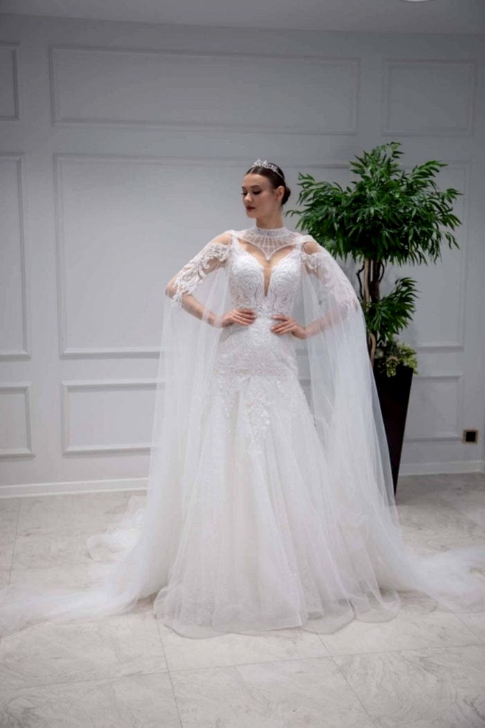 Alternative view of Hakım Yaka Göğüs Dekolteli Helen Gelinlik Modeli