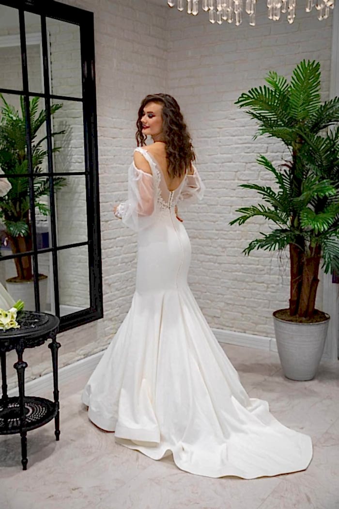 Alternative view of Kol Püskül Detaylı V Yaka Balık Gelinlik