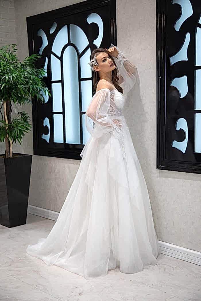 Alternative view of Göğüs Dekolteli Bohem Kol Helen Gelinlik Modeli