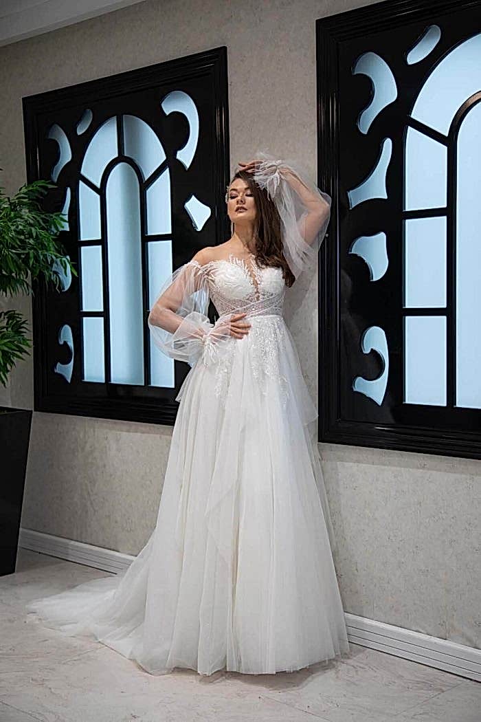 Göğüs Dekolteli Bohem Kol Helen Gelinlik Modeli