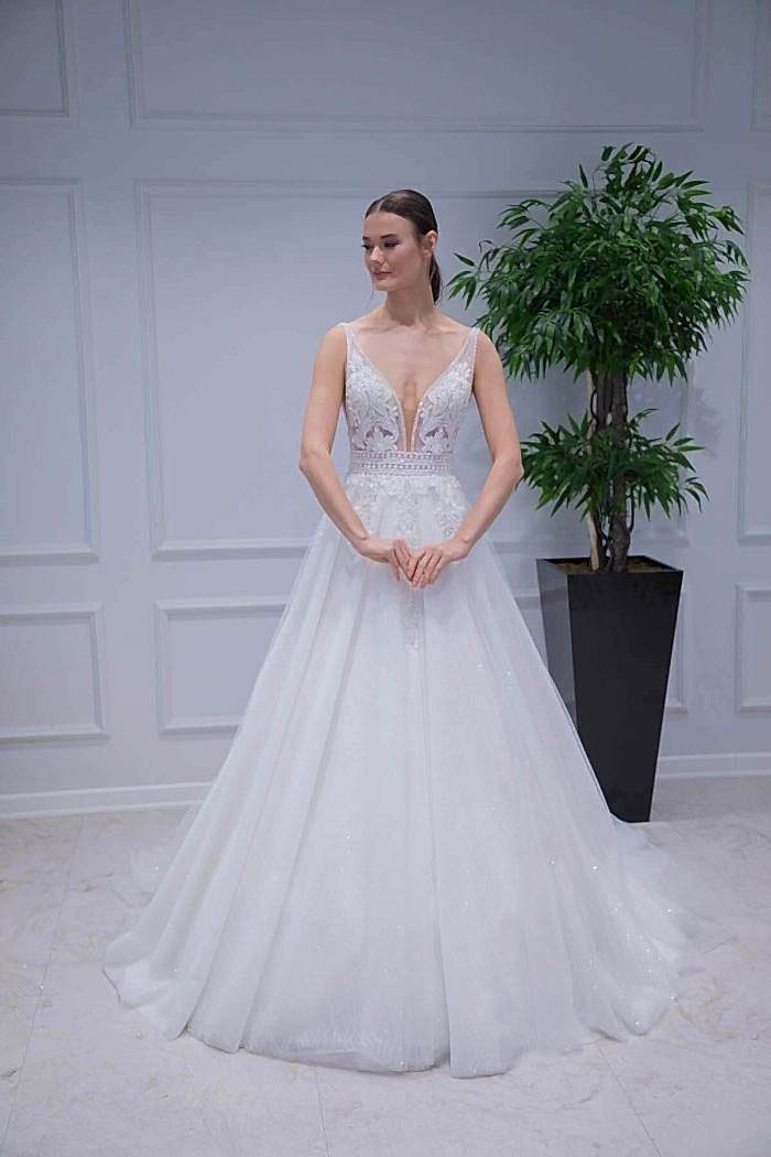 Derin V Yaka Göğüs Dekolteli Helen Gelinlik