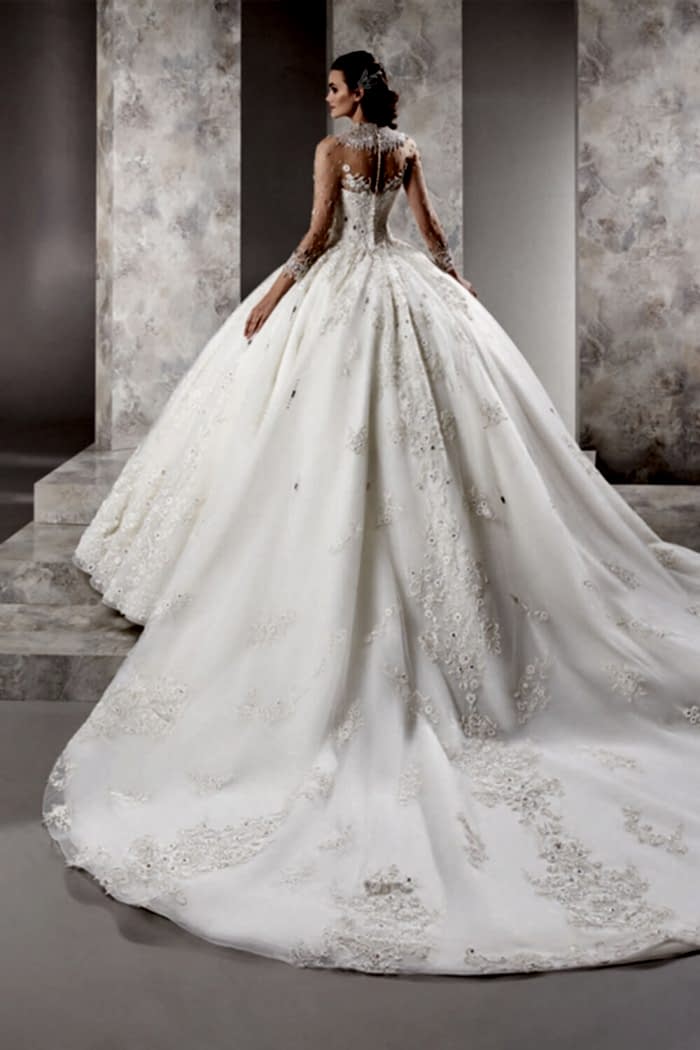 İllüzyon Yaka Transparan Kalp Yaka Kuyruklu Prenses Gelinlik