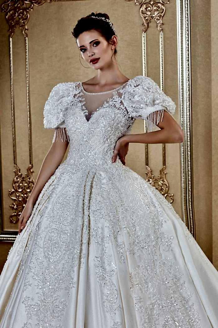 Alternative view of Karpuz Kol İllüzyon Yaka Güpürlü Kuyruklu Prenses Gelinlik