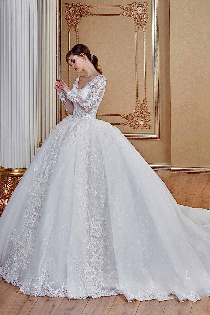 V Yaka Uzun Kollu Transparan Korseli Prenses Gelinlik