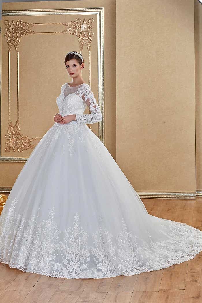 İllüzyon Yaka Uzun Kollu Dantel İşlemeli Prenses Gelinlik