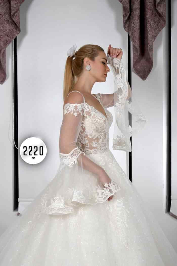 Alternative view of Düşük Omuz Tül İspanyol Kol Transparan Prenses Gelinlik