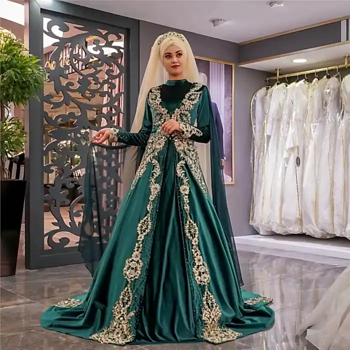 Taşlı Yeşil Tesettür Bindallı Modeli