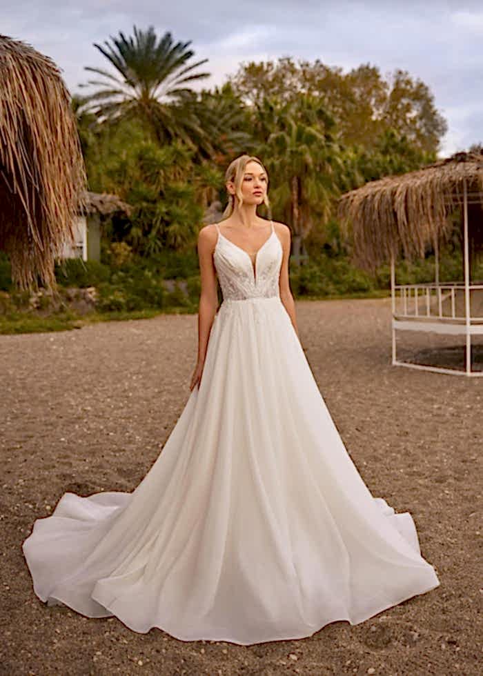 İp Askılı Pul işlemeli Zarif Helen Gelinlik