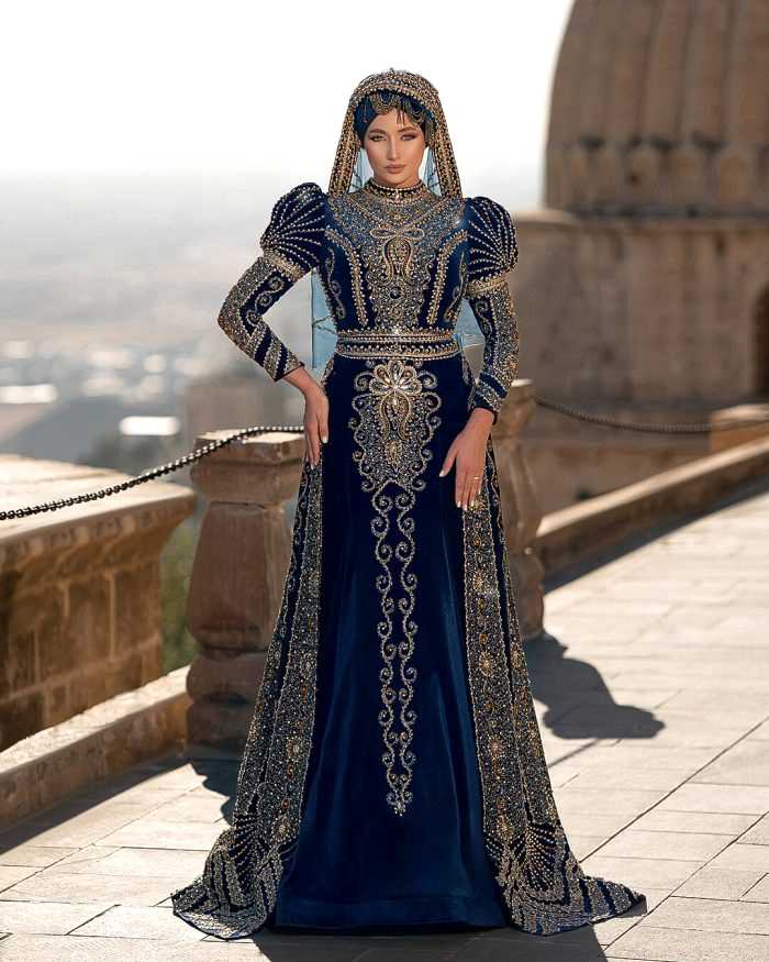 Balon Kol Yoğun Taş İşlemeli Balık Demonteli Tesettür Bindallı