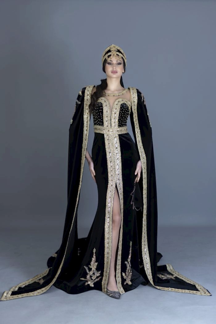 Demonte Kol Detaylı Fermuar Yırtmaçlı Bindallı