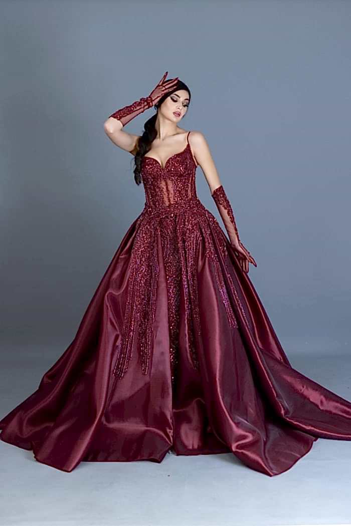 Transparan Detay Taş İşlemeli Kına Elbisesi