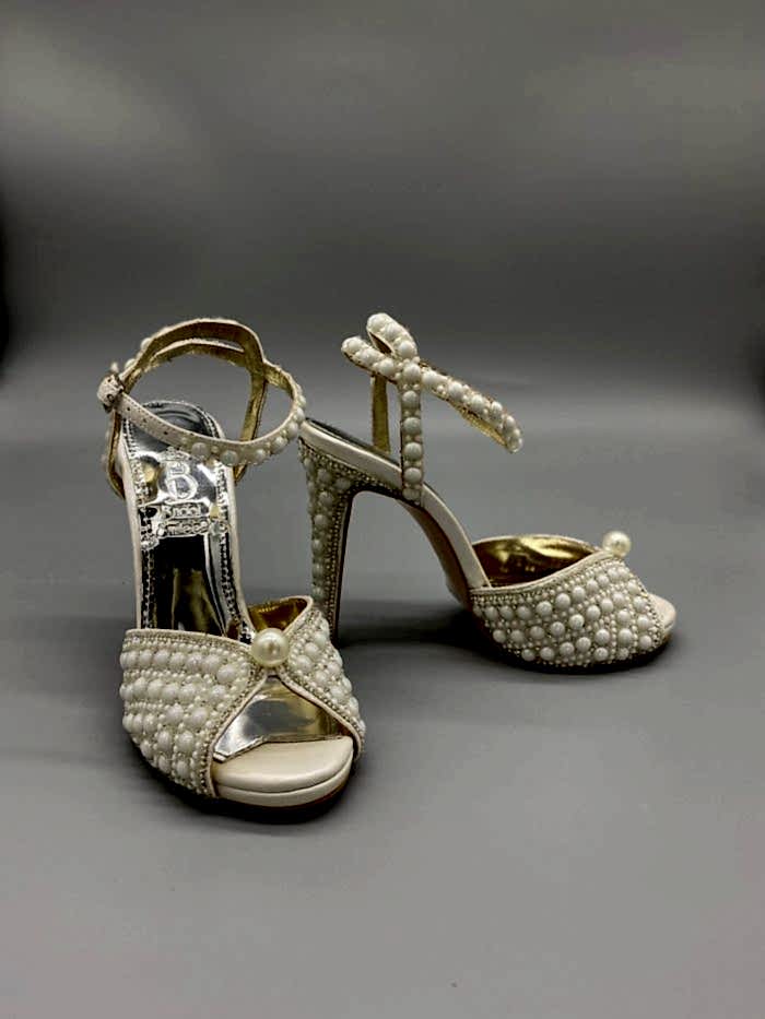 Alternative view of İnci Zarafeti Gelin Ayakkabısı