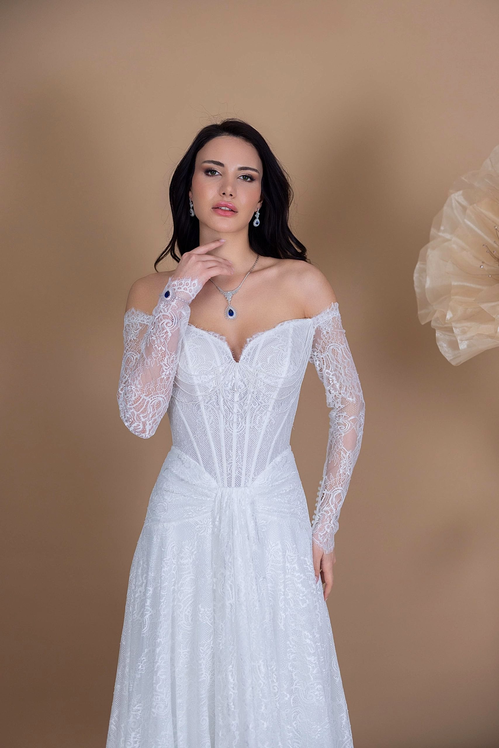 Lez Dantel Balık Gelinlik